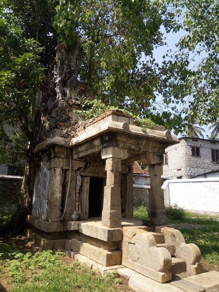 ஆய்க்குடி பகவதி கோயில், கேரளா