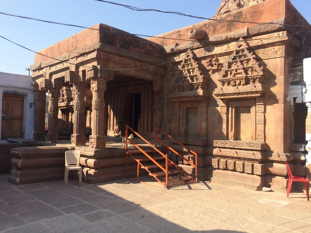ஆலம்பூர் கருட பிரம்மன் கோயில், தெலுங்கானா