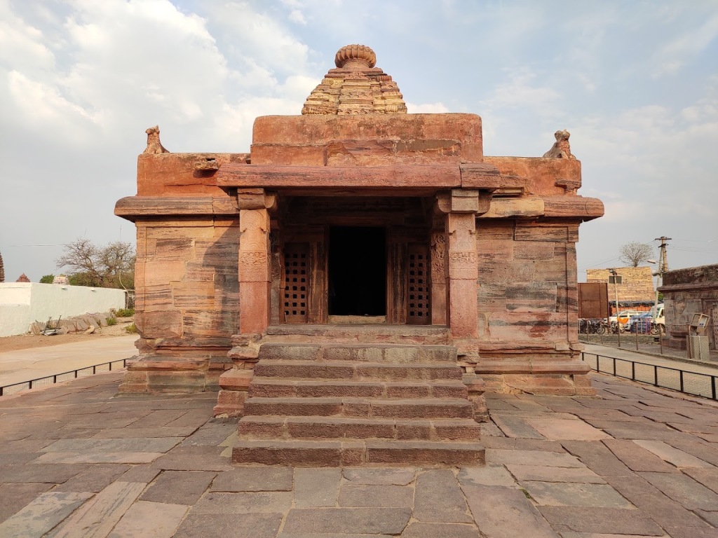 ஆலம்பூர் குமார பிரம்மன் கோயில், தெலுங்கானா