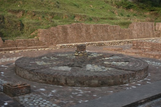 அம்பரன் புத்த ஸ்தூபம், ஜம்மு மற்றும் காஷ்மீர்