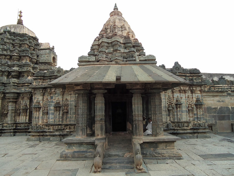 Annigeri Amruteshwara Temple, Karnataka