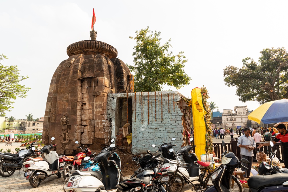 பியாமோகேஸ்வரர் (சுரேஸ்வரர் மகாதேவர்) கோயில், ஒடிசா
