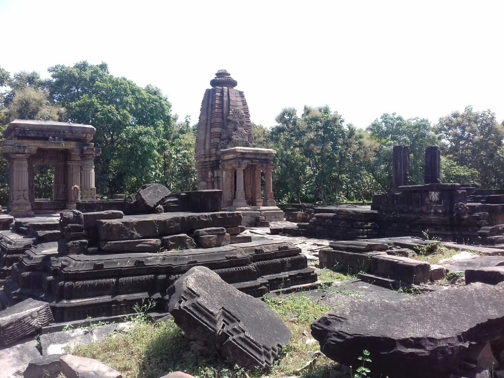 சந்த்பூர் லட்சுமி நாராயண் கோவில், உத்தரபிரதேசம்