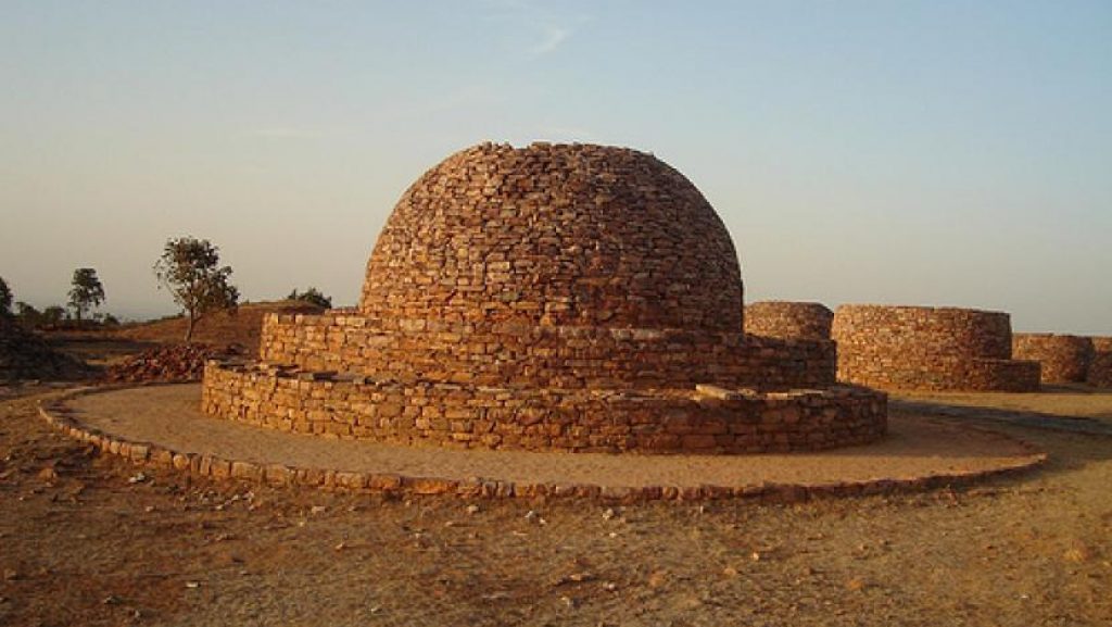 தீயூர் கோத்தர் புத்த ஸ்தூபம், மத்தியப் பிரதேசம்