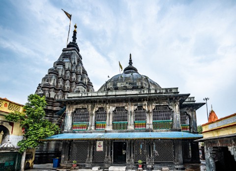 காயா ஸ்ரீ விஷ்ணுபாத் (ஸ்ரீ மகாலட்சுமி சமேத ஸ்ரீ கடாதர் (மகா விஷ்ணு மந்திர்) கோவில், பீகார்