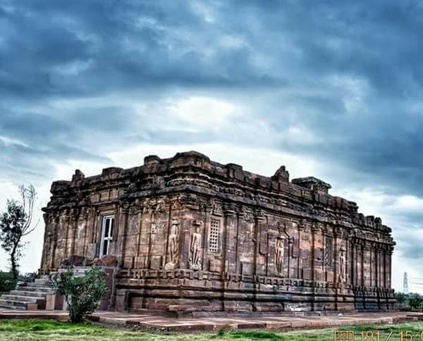 ஹல்லூர் மேல்குடி சமண கோயில், கர்நாடகா