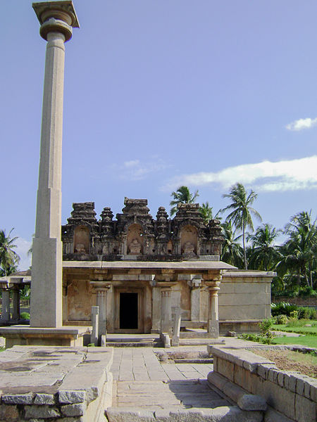 Hampi Ganagitti Jain Temple, Karnataka