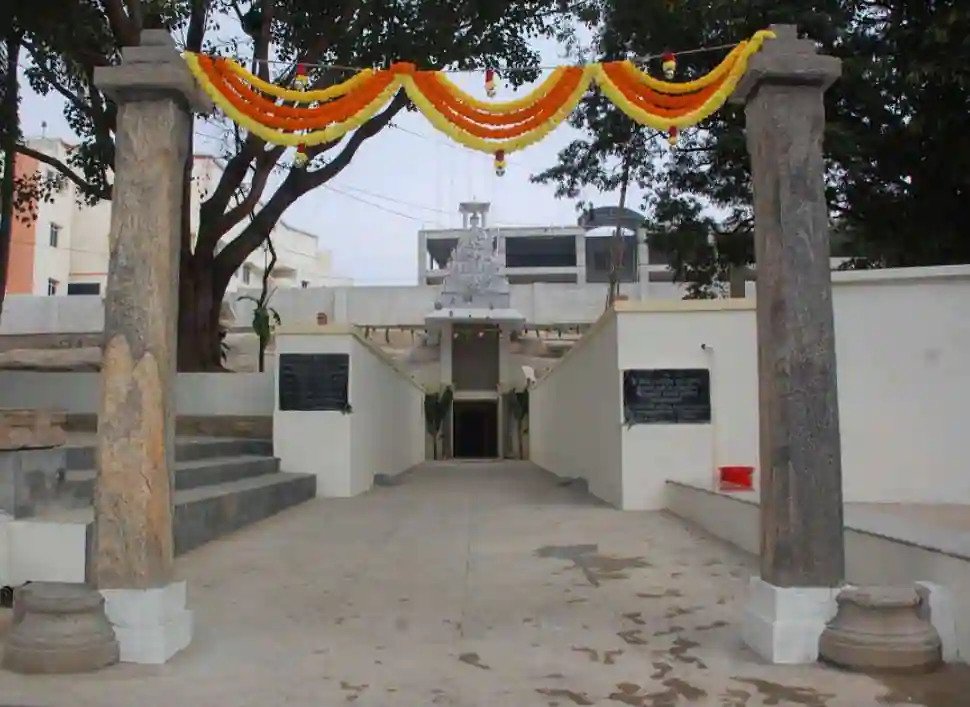 ஹுலிமாவு சிவன் குடைவரைக் கோவில், பெங்களூர்