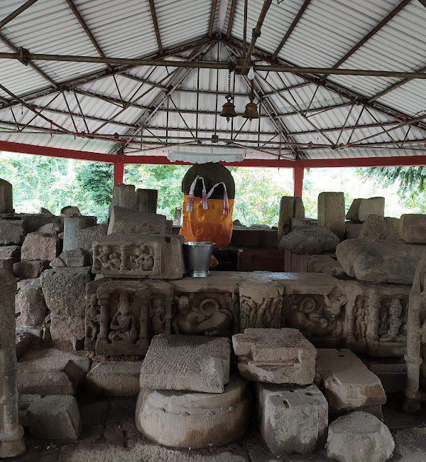கம்ரூப் மதன் காமதேவர் கோவில், அசாம்