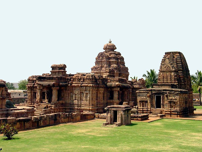 Pattadakal Sri Kashi Vishwanatha Temple,  Karnataka