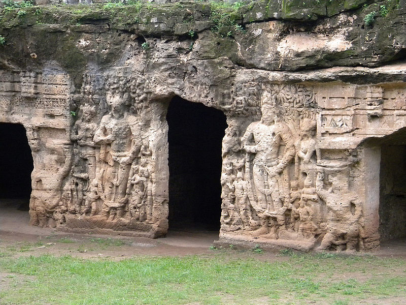 காம்பாலித புத்த குடைவரைக் கோவில், குஜராத்