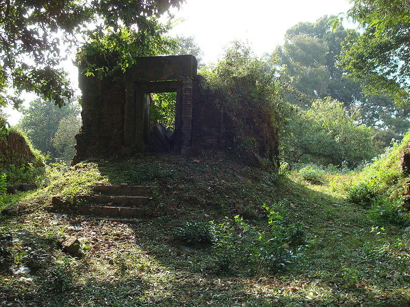 குட்டீஸ்வரர் (கே டேய் சோ) கோவில், கம்போடியா