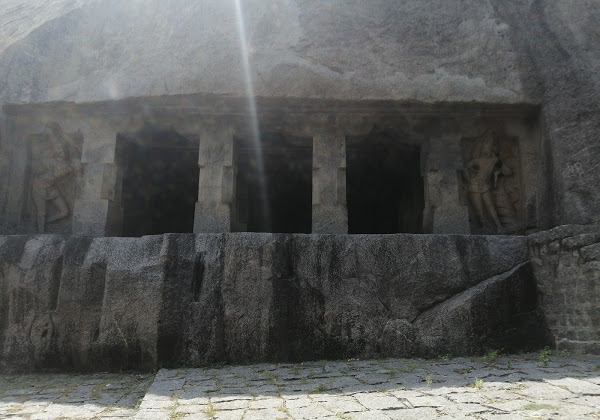 மண்டகப்பட்டு திருமூர்த்தி கோயில்,  விழுப்புரம்