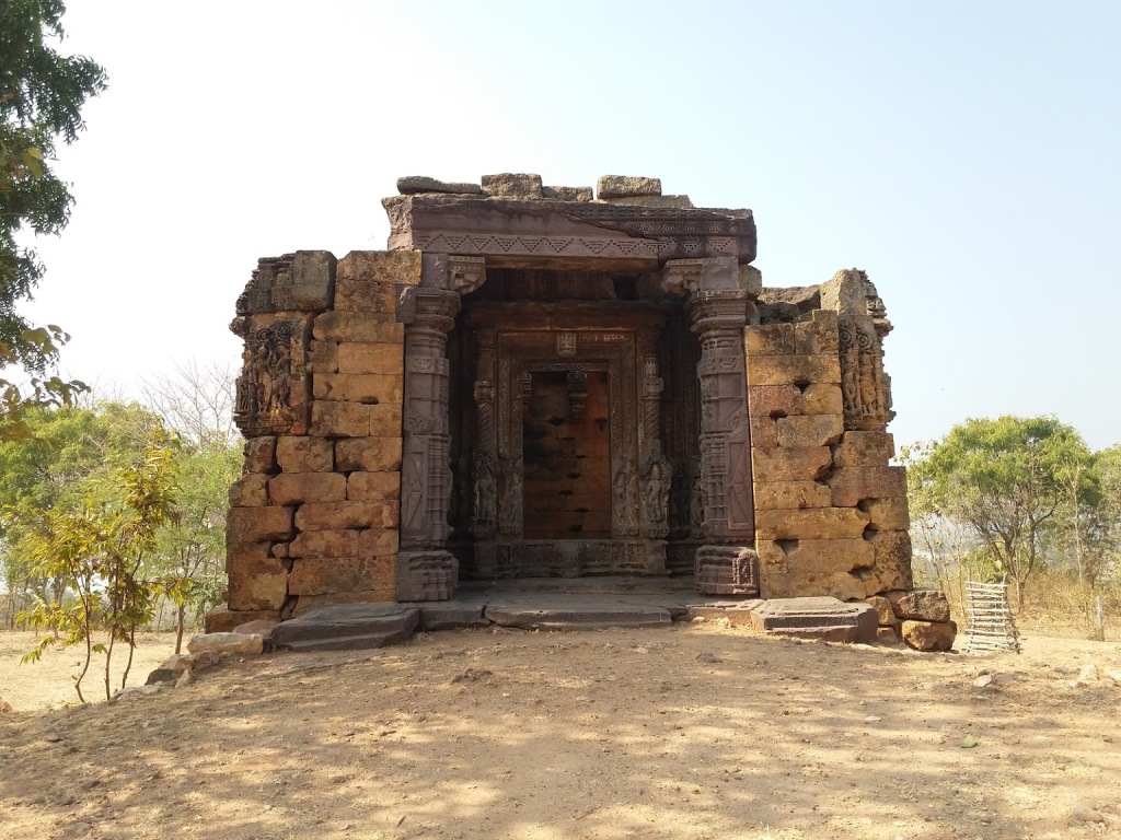 நீமவார் சூரியக்கோவில், மத்தியப் பிரதேசம்