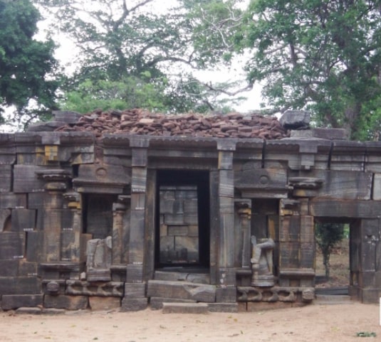 பொலன்னருவ சிவன் கோயில், இலங்கை
