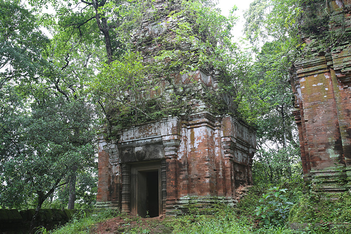 பிராசாத் பிராம் , கோ கெர், கம்போடியா
