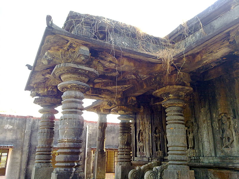 சந்திரநாத சுவாமி பாசாடி, ஹடவல்லி