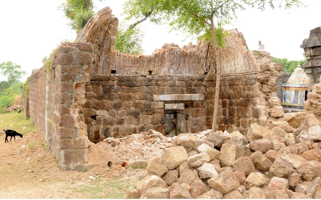 அருள்மிகு திருக்கோடிவனதீஸ்வரர் திருக்கோயில், திருகலப்பூர்