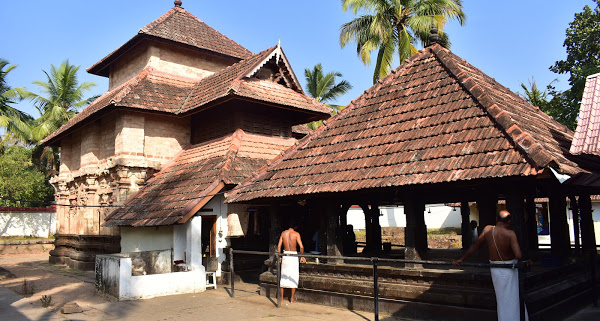 ஸ்ரீ திரிவிக்ரமங்கலம் கோயில்,  கேரளா