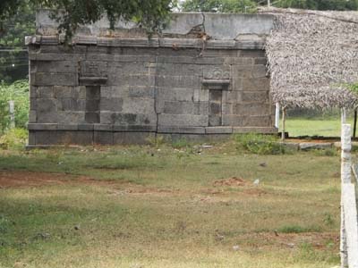 அருள்மிகு விஸ்வநாதர் சிவன்கோயில், கருவேப்பம்பூண்டி