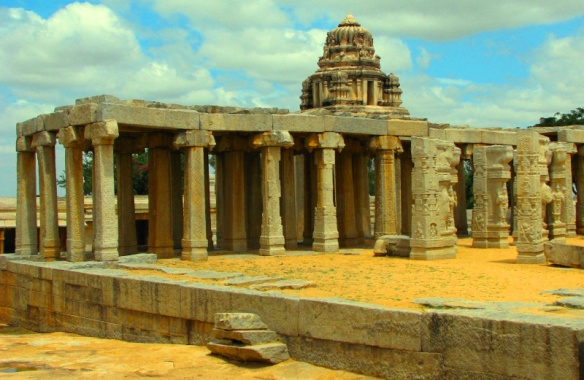 வீரபத்திரன் கோவில், லேபாக்ஷி