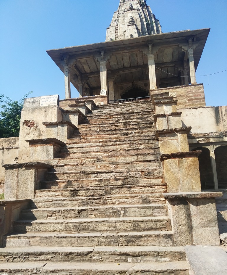 தொடரைசிங் கல்யாண்ராய்ஜி கோவில், இராஜஸ்தான்