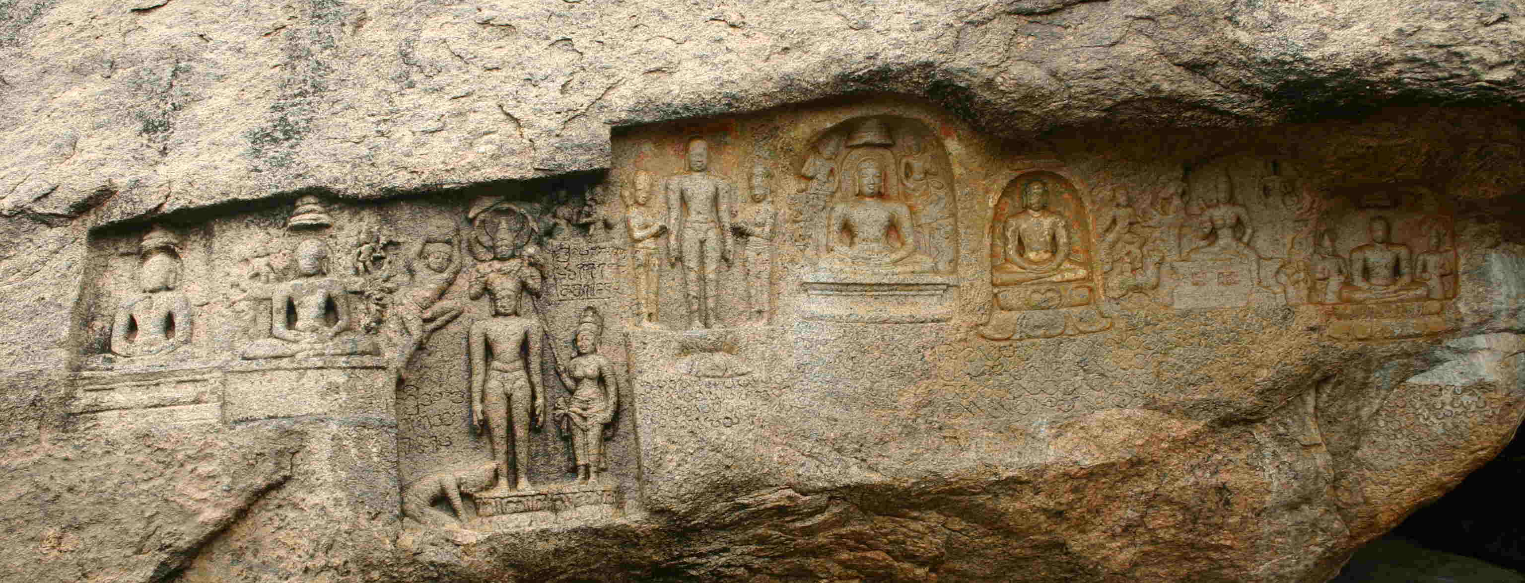 ஆனைமலை சமணக்கோயில், மதுரை