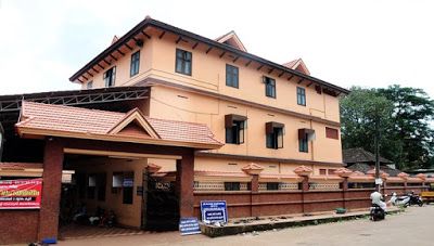 காடாம்புழா பகவதி தேவி திருக்கோயில், கேரளா