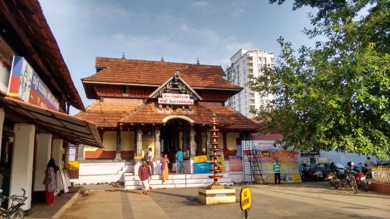 கோழிக்கோடு தளி சிவன் திருக்கோயில் (தளி மகாசேத்திரம்), கேரளா
