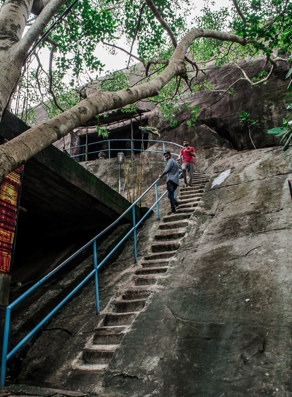 மடவூர்பரா குடைவரை கோவில் , திருவனந்தபுரம்